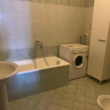 Lägenhet La Fontana Fiumelatte